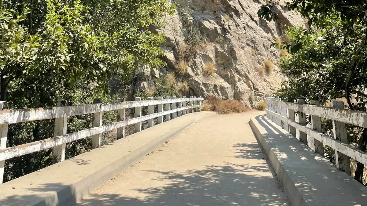 Eaton Canyon Falls
