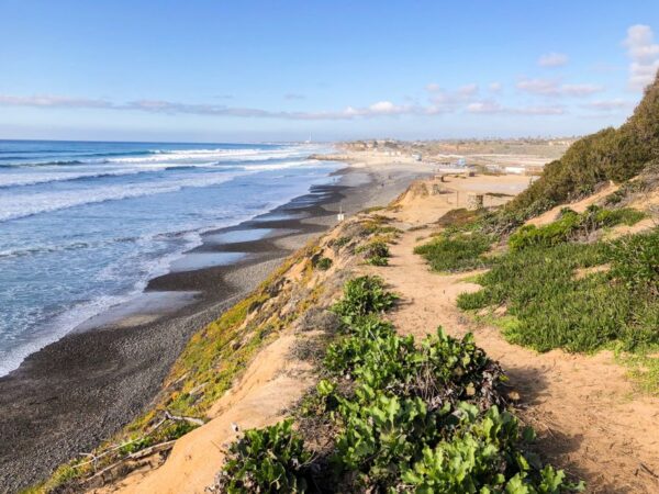 Easy Beach Hikes in Los Angeles: Coastal Walks, Bluffs and Ocean Views