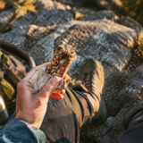 Nutritious and easy hiking snacks for long trail days