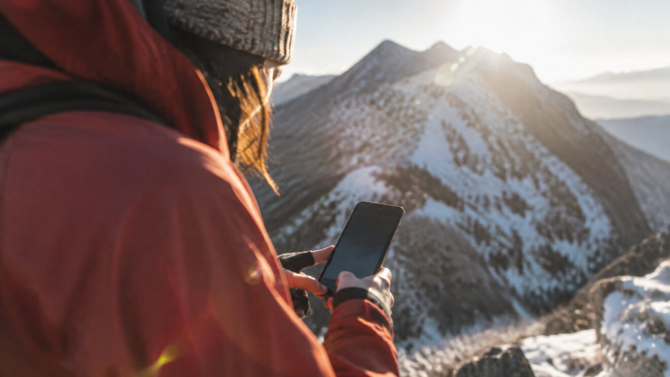 Checking Mount Baldy current conditions before you climb