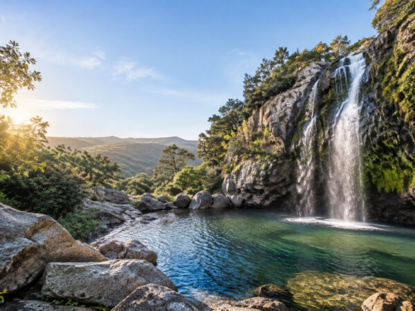 When is the best time to visit Escondido Falls?